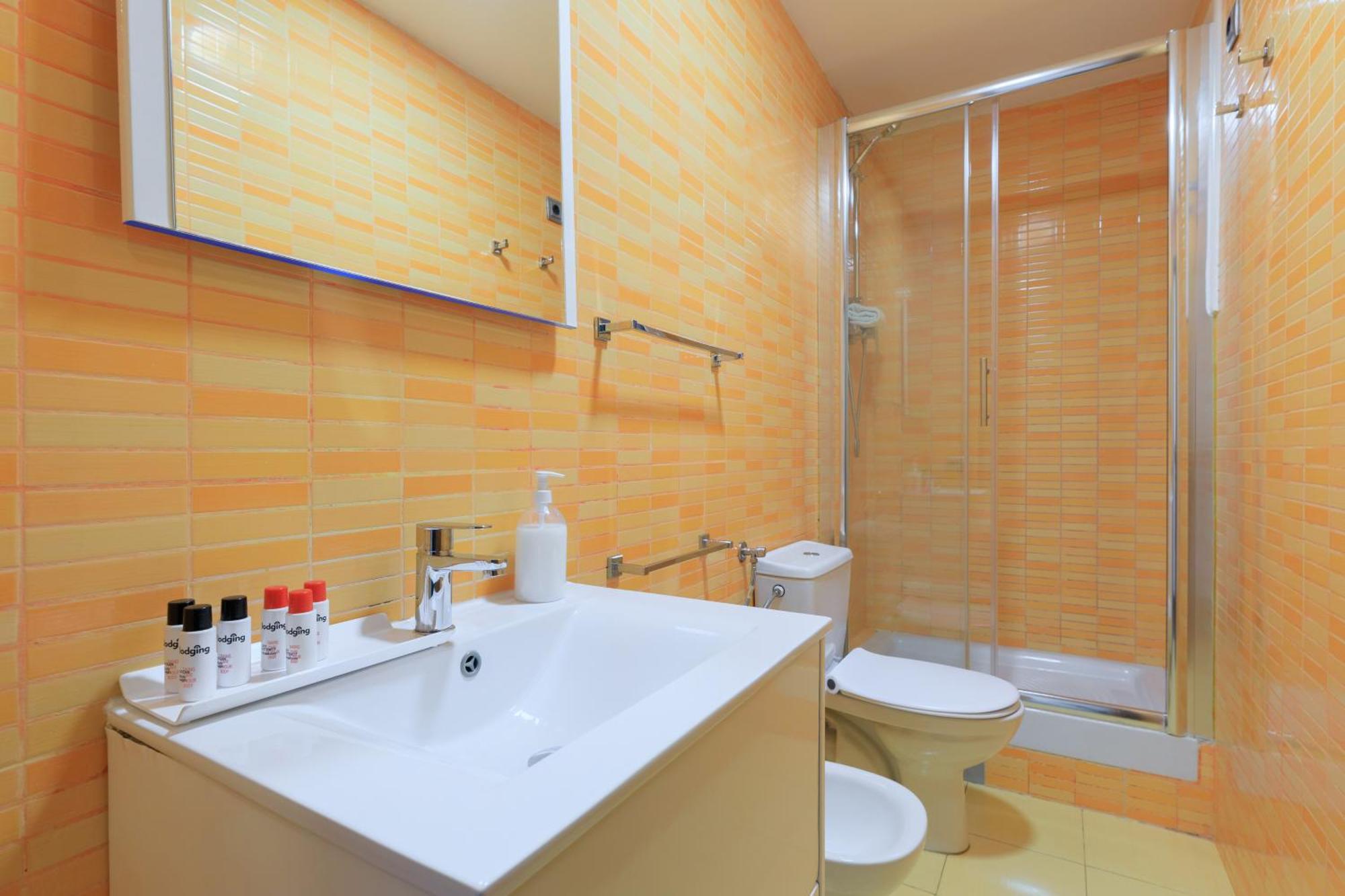 Housalia Corsega - Apartment 3 Bedrooms Next To Sagrada Familia Барселона Екстериор снимка